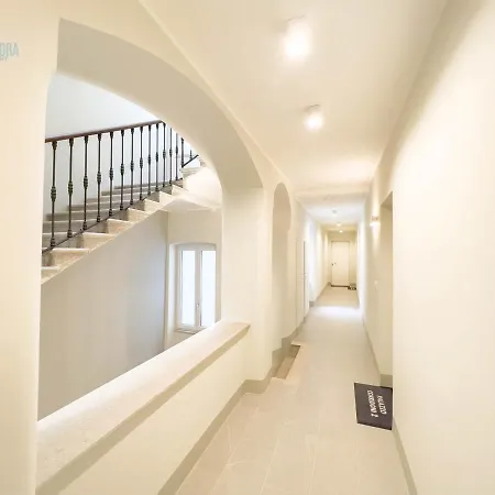 Апартаменты Corridoni 3e Tirabora Short Rent