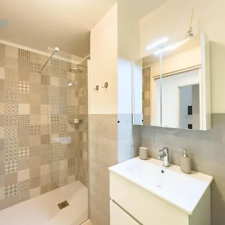 Апартаменты Corridoni 3e Tirabora Short Rent