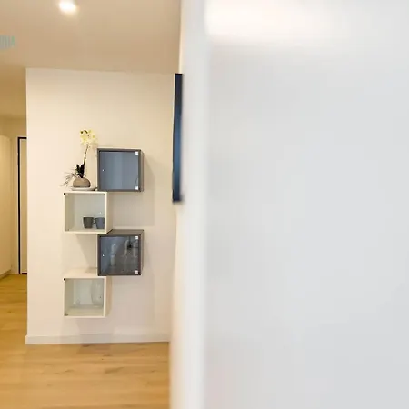 Corridoni 3e Tirabora Short Rent Апартаменты *